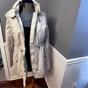 Coldwater Creek Women White Cream Hooded windbreaker RainCoat Light Jacket S 6-8